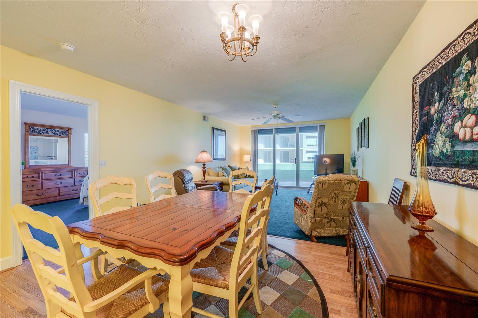 Image 17 of 46 For 4575 Atlantic Avenue 6101