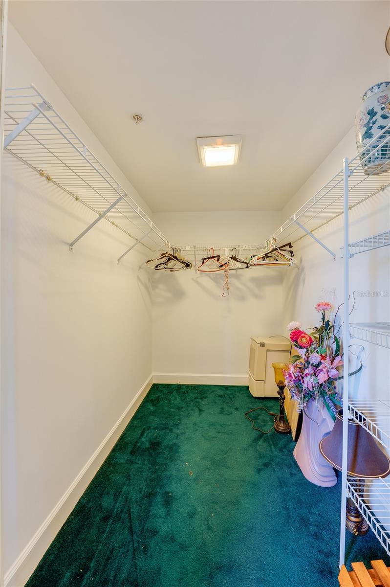 Image 23 of 46 For 4575 Atlantic Avenue 6101