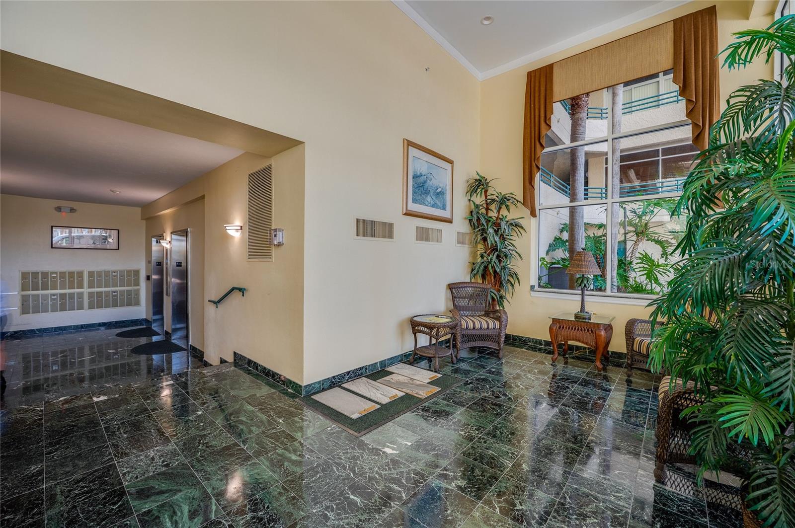 Image 35 of 46 For 4575 Atlantic Avenue 6101
