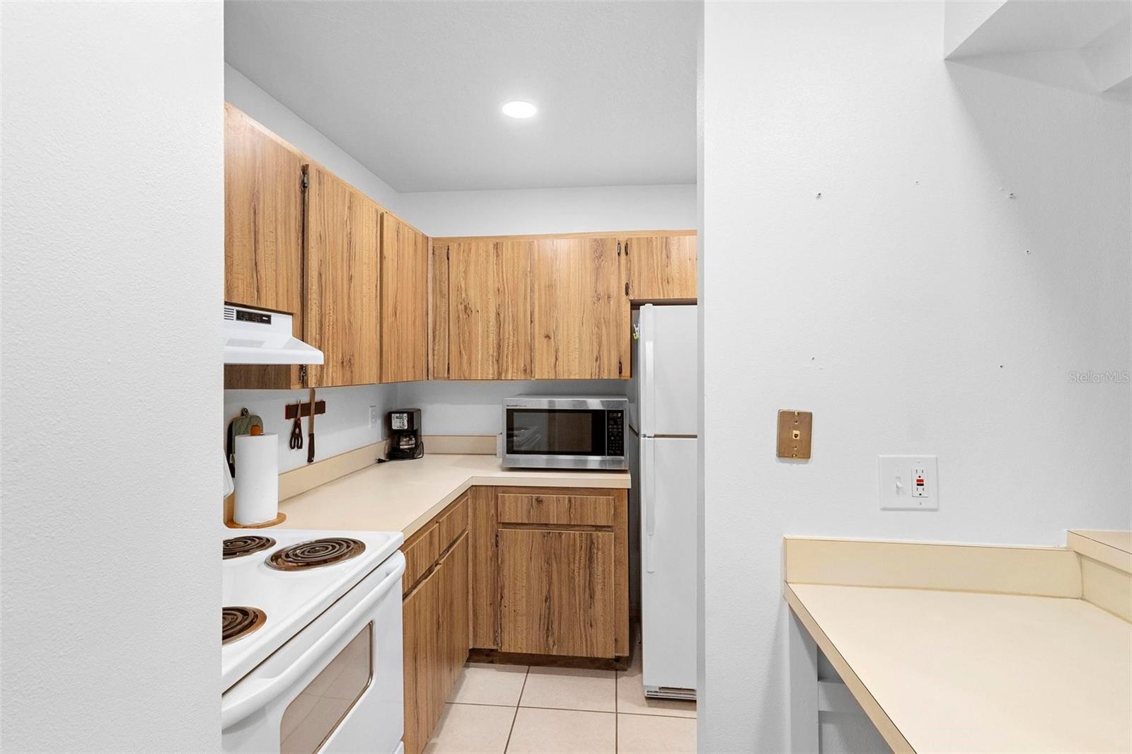 Image 15 of 23 For 110 Cypress Woods Court 10b