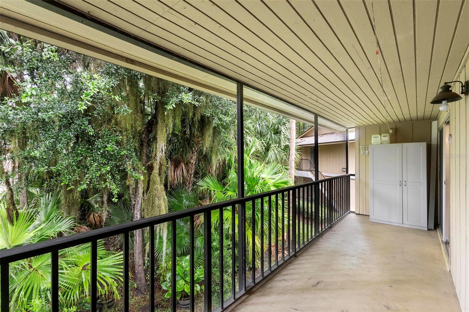 Image 16 of 23 For 110 Cypress Woods Court 10b