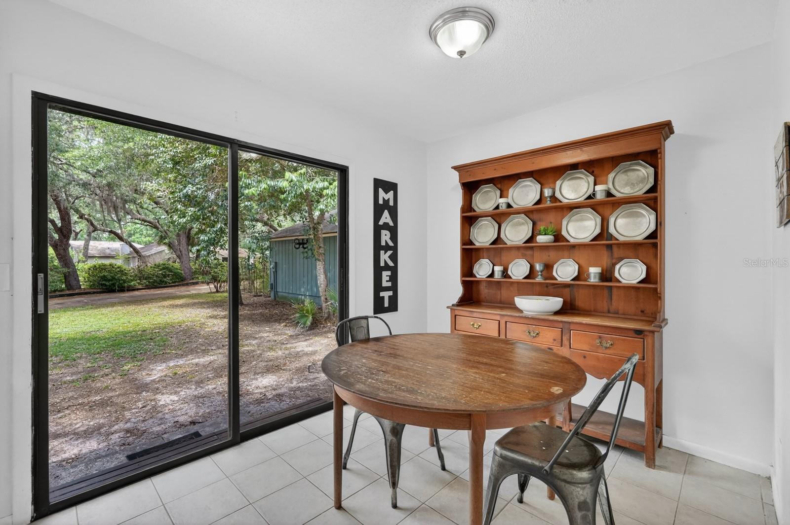 Image 23 of 64 For 26 Baymeadow Court