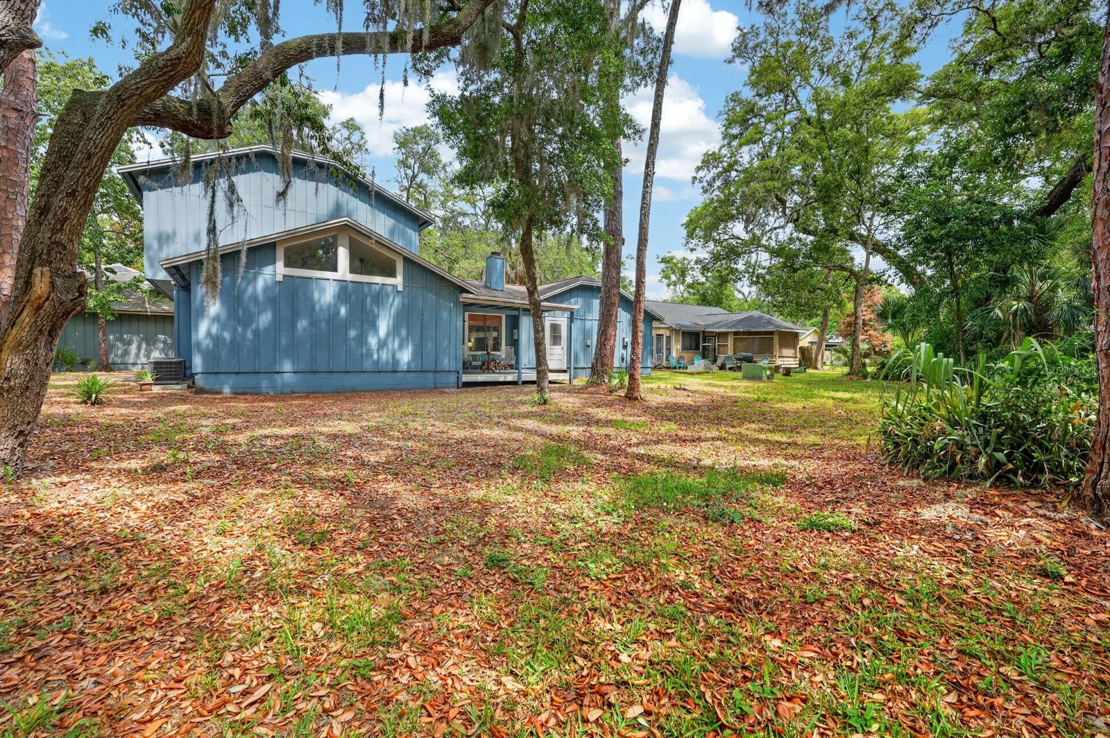 Image 45 of 64 For 26 Baymeadow Court