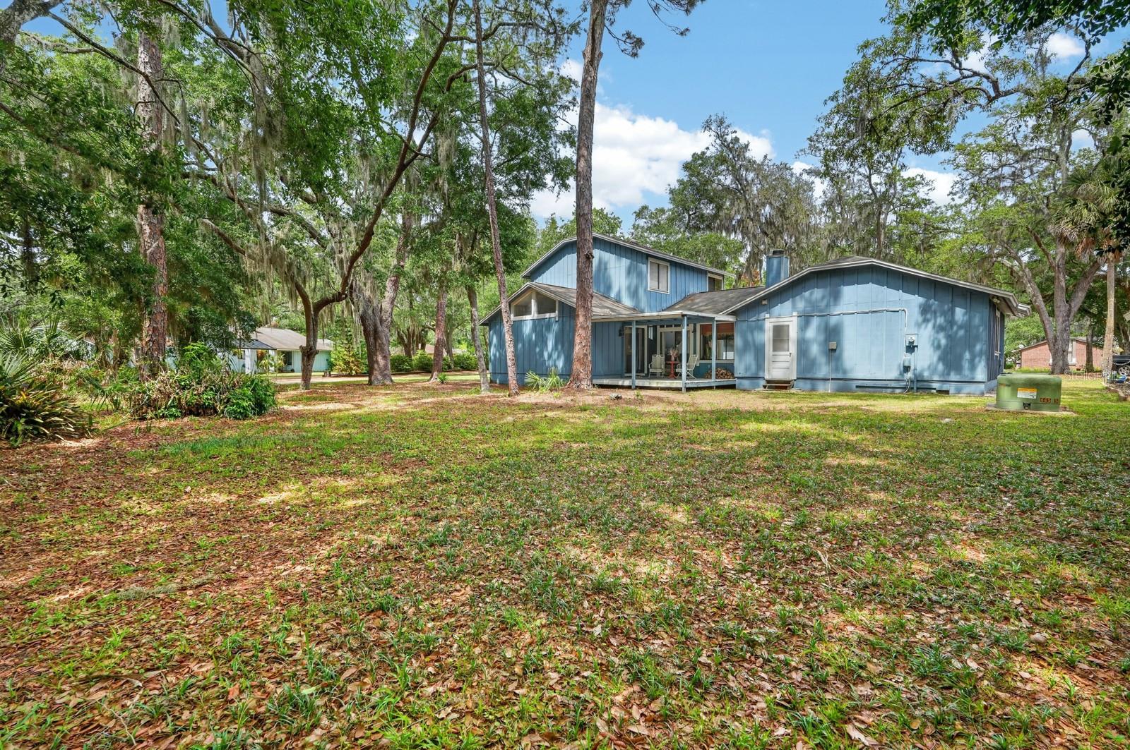Image 46 of 64 For 26 Baymeadow Court