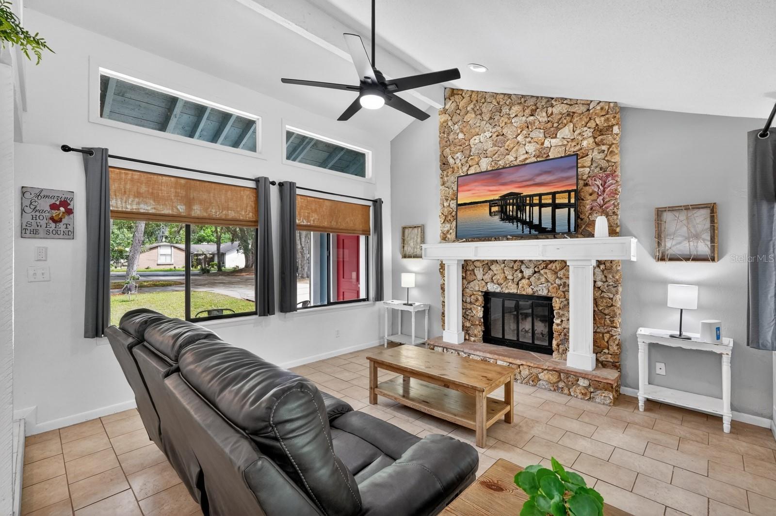 Image 6 of 64 For 26 Baymeadow Court