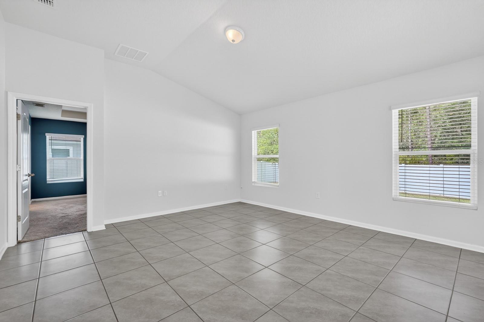 Image 15 of 54 For 75 Rivertown Road