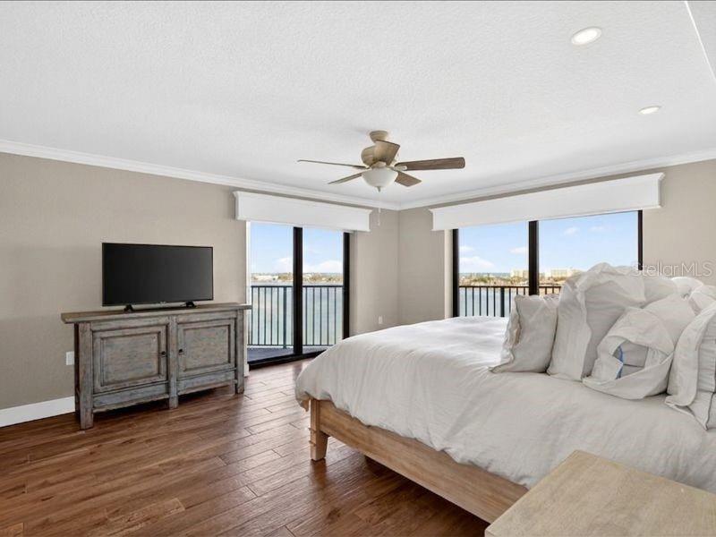 Image 12 of 45 For 501 Causeway  6070