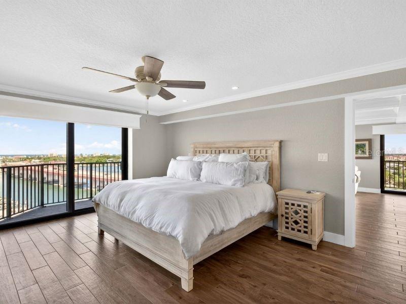 Image 14 of 45 For 501 Causeway  6070