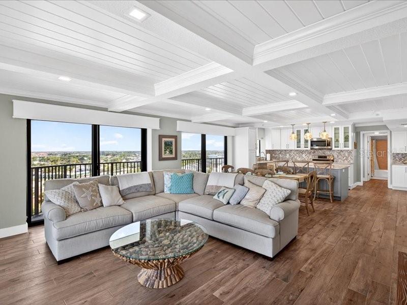 Image 2 of 45 For 501 Causeway  6070