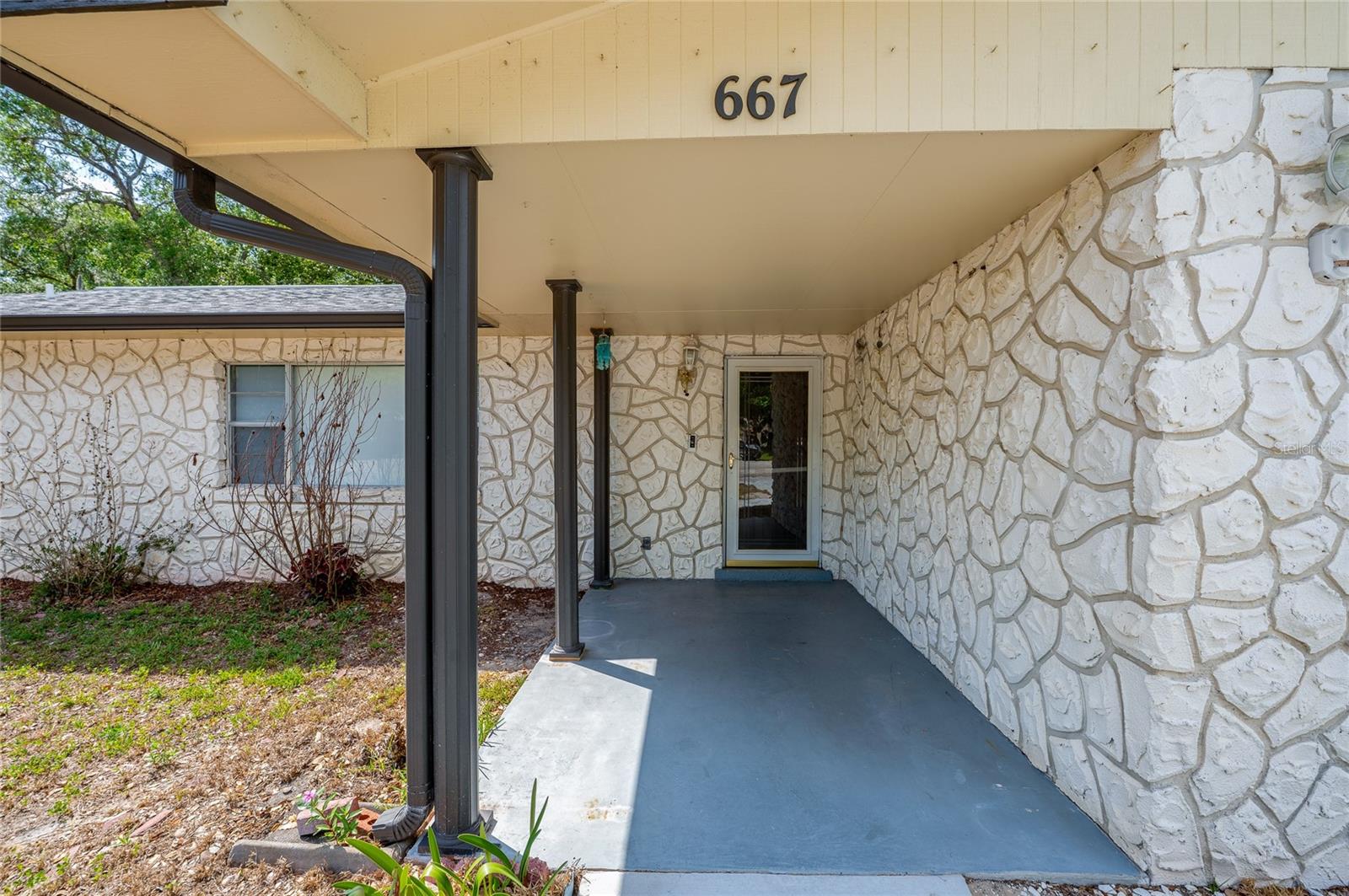 Image 5 of 41 For 667 George Miller Circle