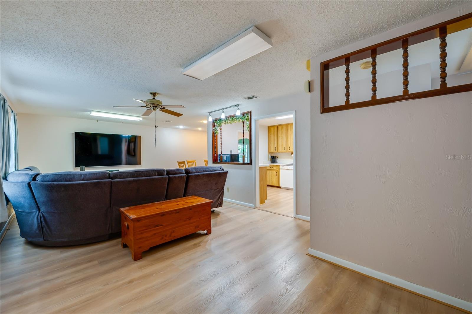 Image 7 of 41 For 667 George Miller Circle