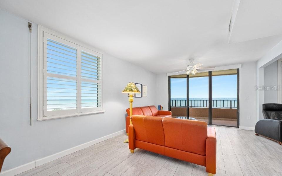 Image 14 of 57 For 3370 Ocean Shore Boulevard 4070