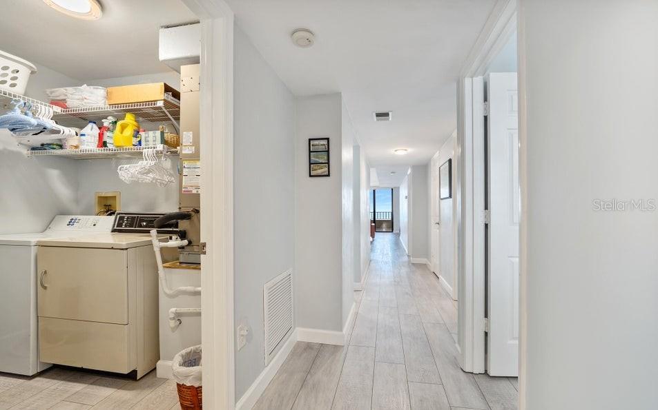 Image 30 of 57 For 3370 Ocean Shore Boulevard 4070
