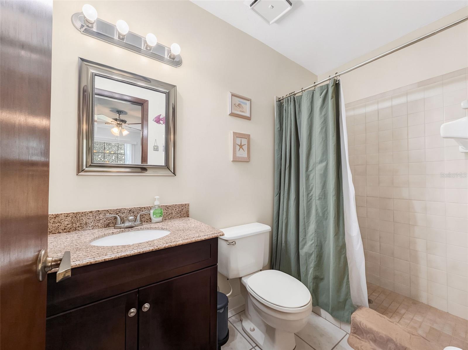 Image 17 of 25 For 175 Yorktowne Drive Ut11