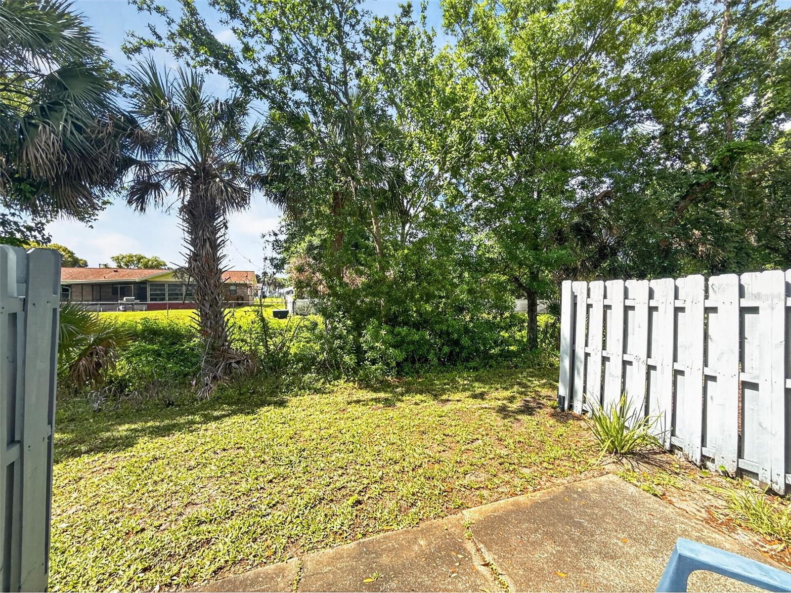 Image 18 of 25 For 175 Yorktowne Drive Ut11