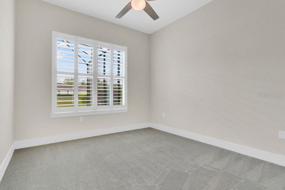 Image 22 of 37 For 3011 Silvermines Avenue