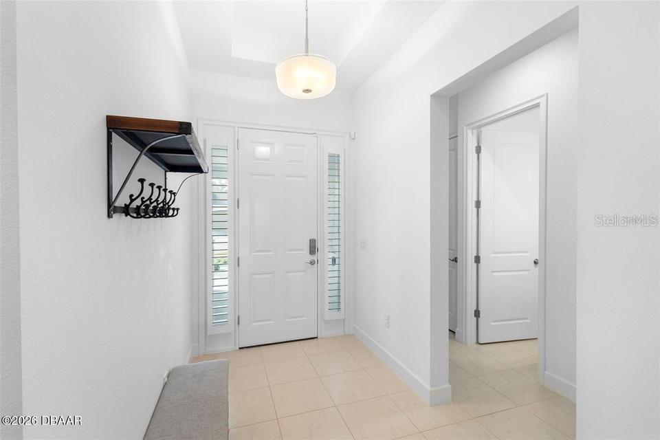 Image 4 of 38 For 6291 Fallsgrove Lane