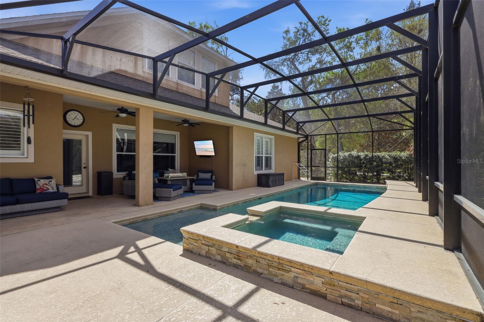 Image 47 of 76 For 236 Asterbrooke Drive