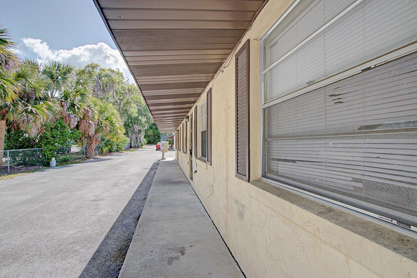 Image 3 of 31 For 830 Clake Street