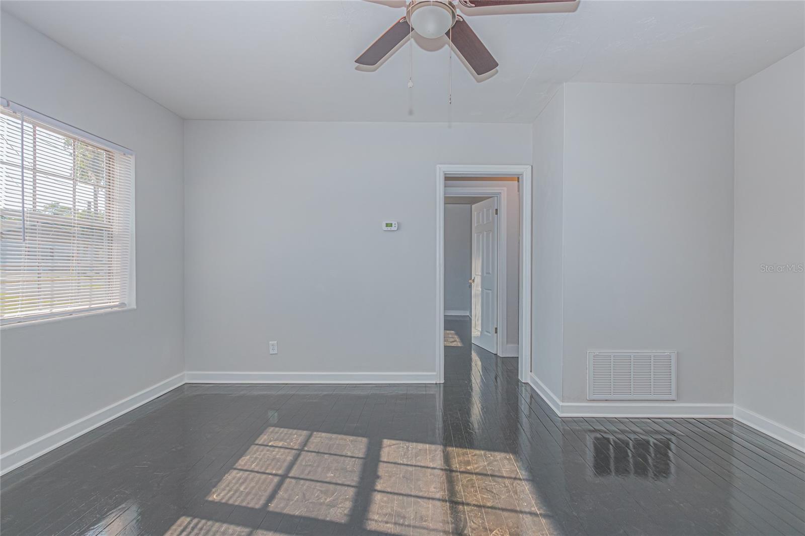 Image 5 of 19 For 414 Boston Avenue