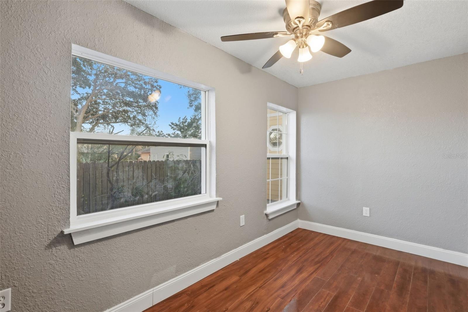 Image 63 of 72 For 5414 Riverside Drive