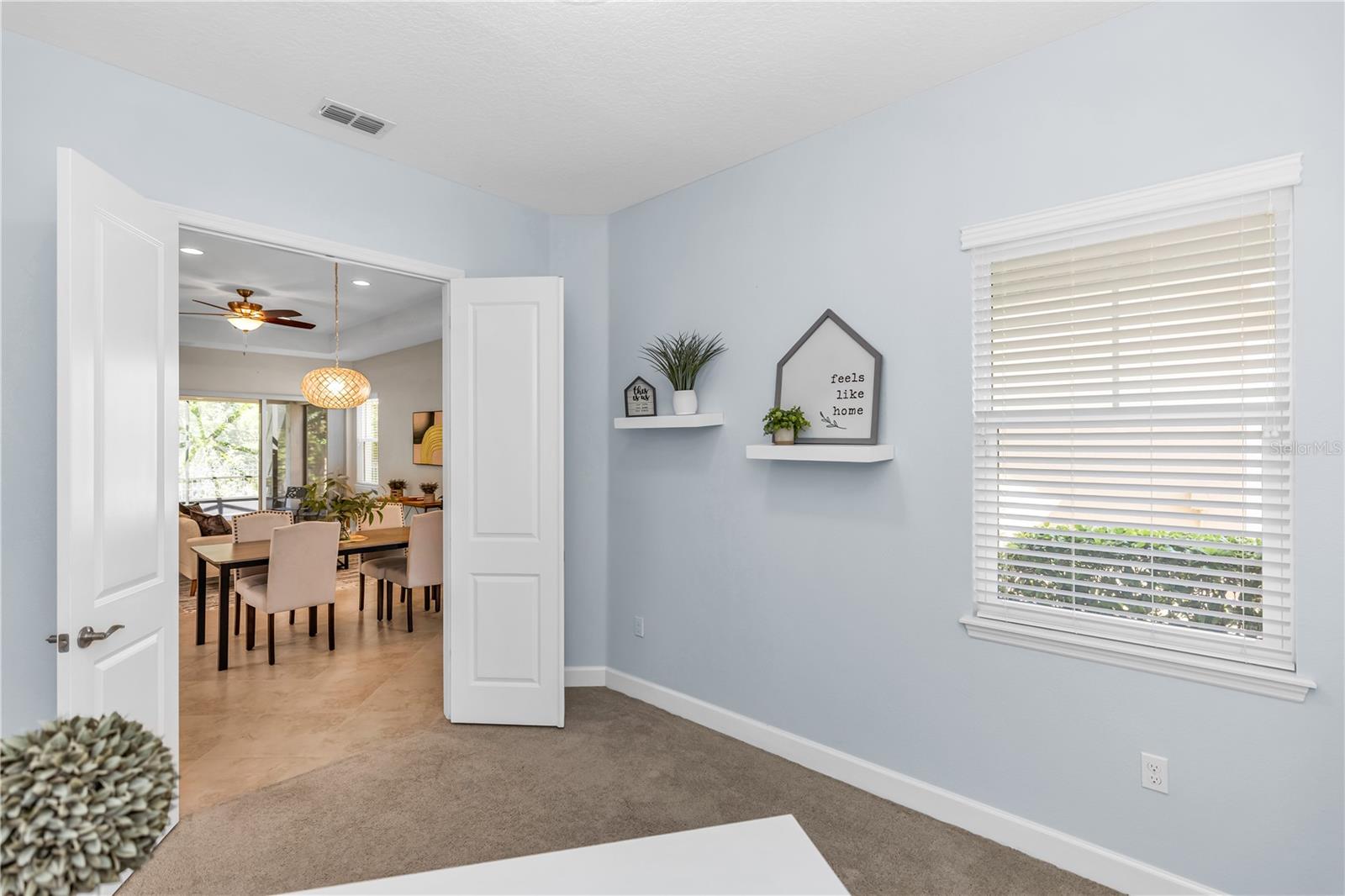 Image 12 of 37 For 1682 Victoria Gardens Drive
