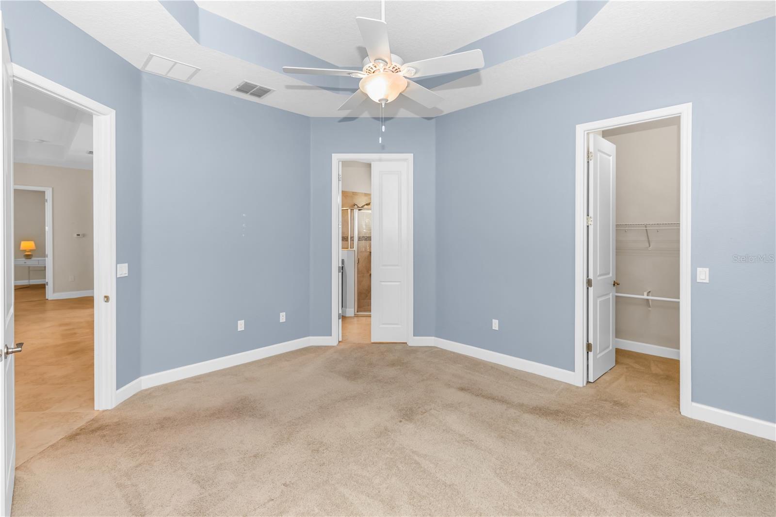 Image 15 of 37 For 1682 Victoria Gardens Drive