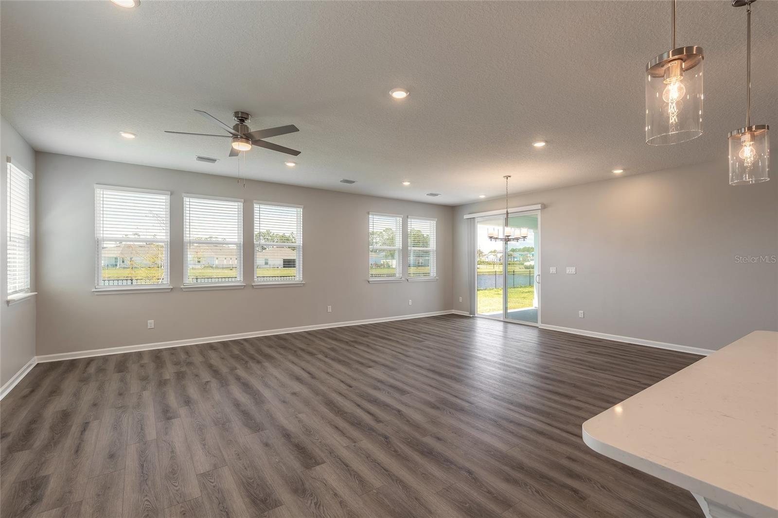 Image 10 of 47 For 89 Signet Circle