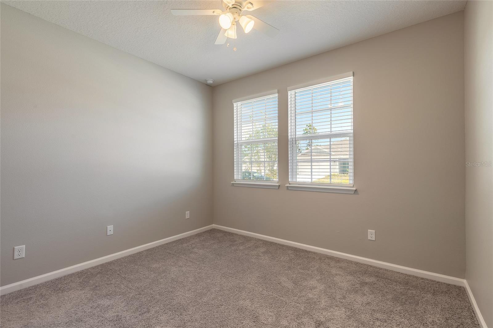 Image 31 of 47 For 89 Signet Circle