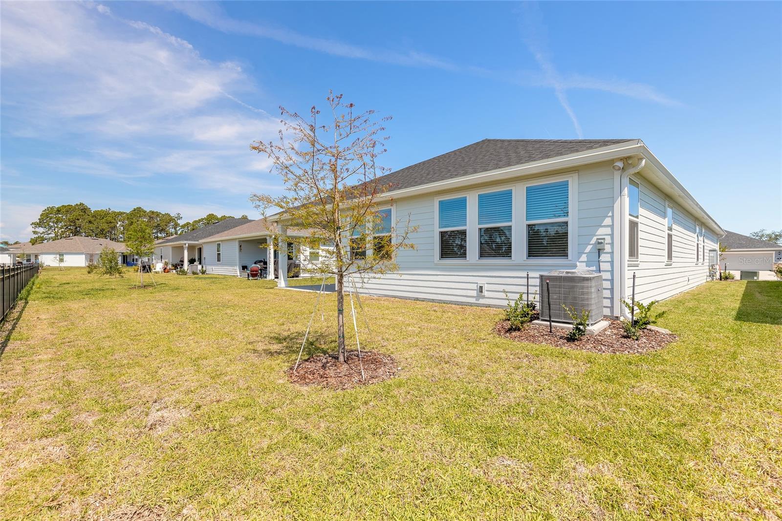 Image 38 of 47 For 89 Signet Circle