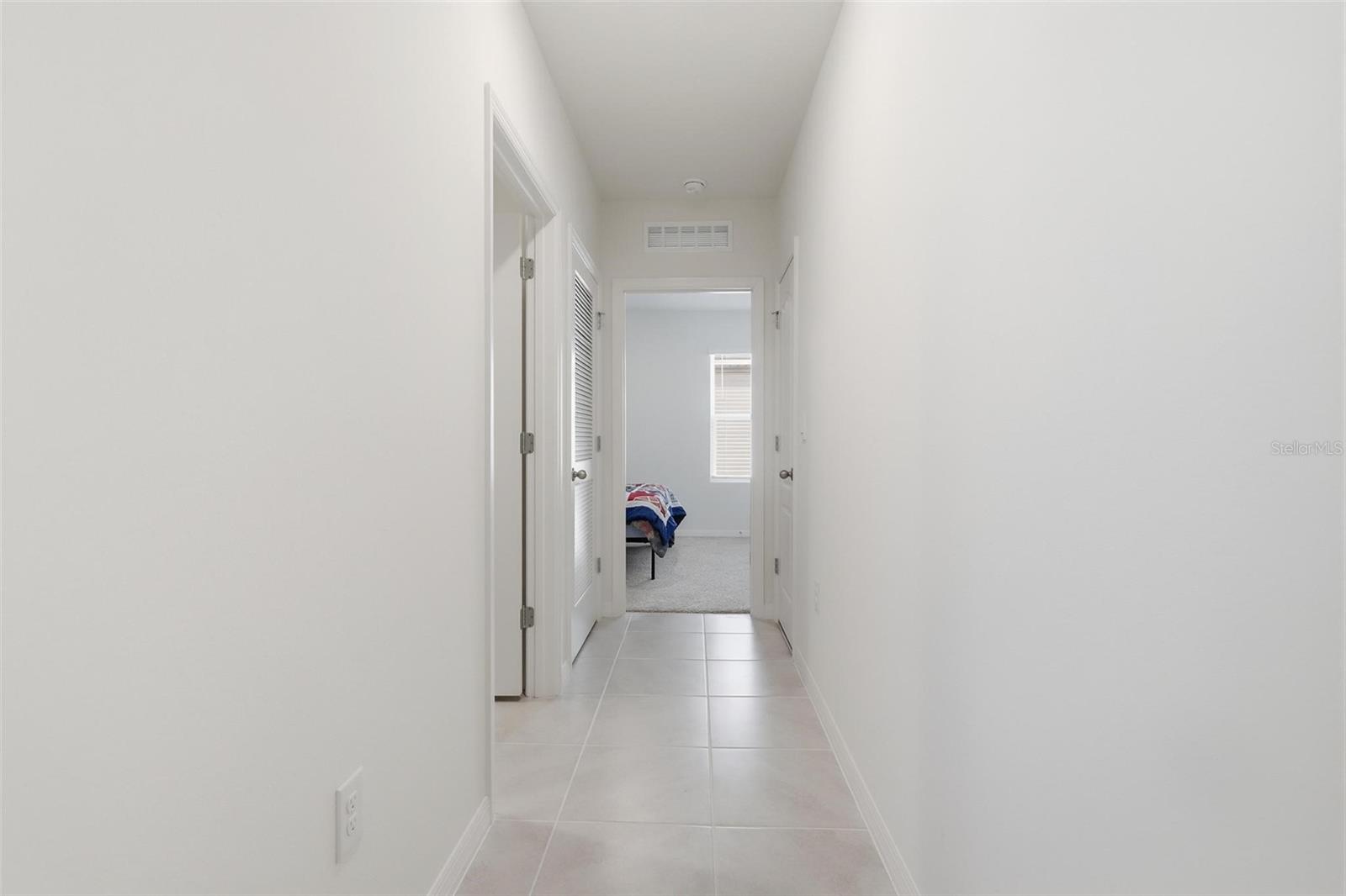 Image 3 of 24 For 1732 Shadow Trace Way