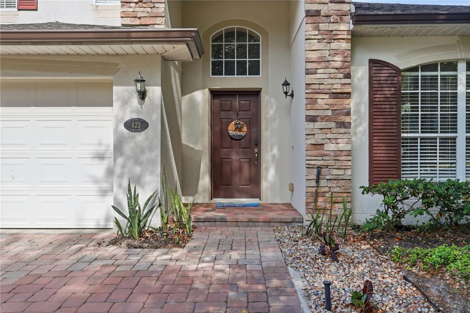 Image 4 of 61 For 423 Victoria Hills Drive