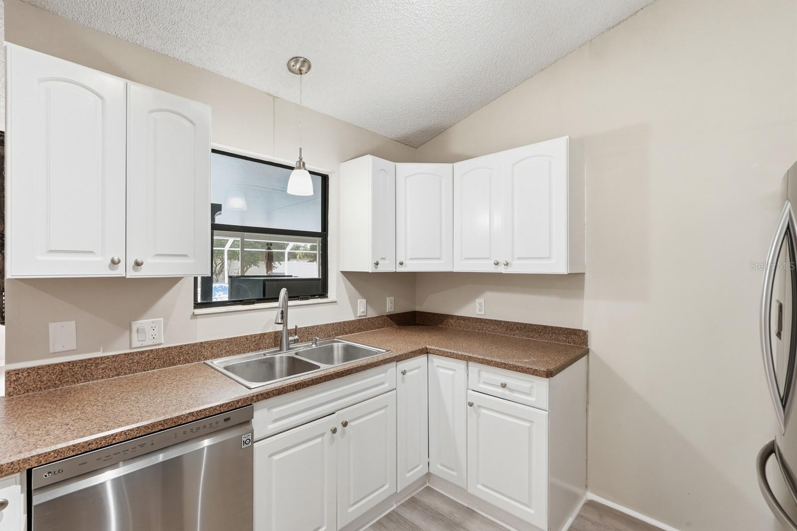Image 15 of 49 For 3153 Byington Terrace
