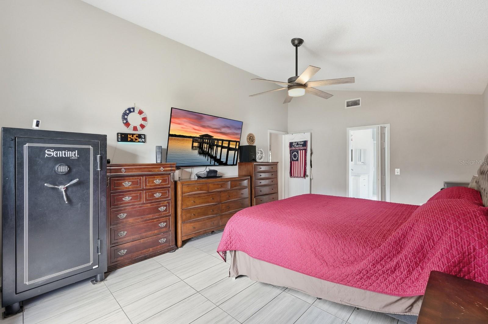 Image 22 of 49 For 3153 Byington Terrace