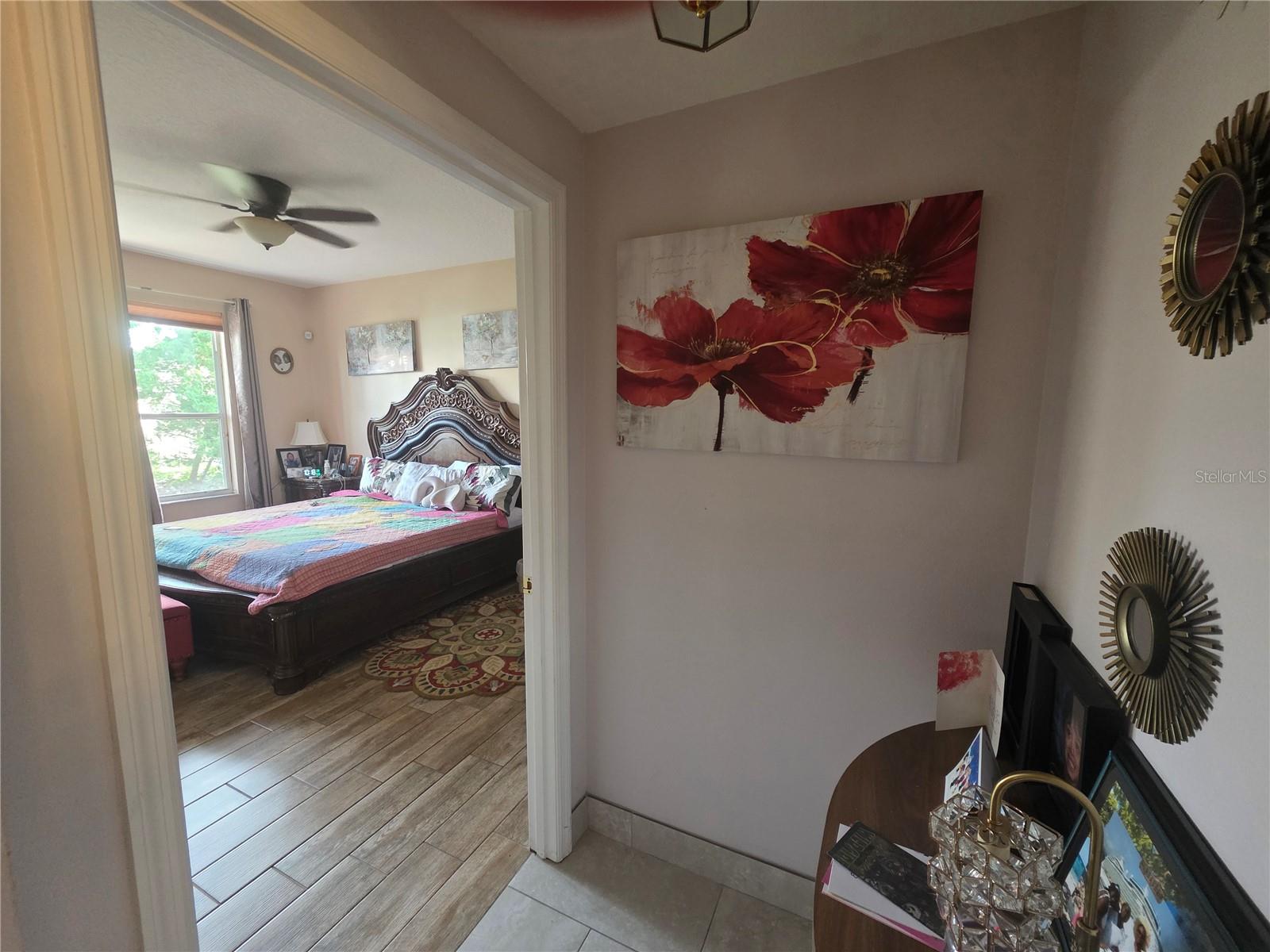 Image 14 of 24 For 322 Foxhill Court