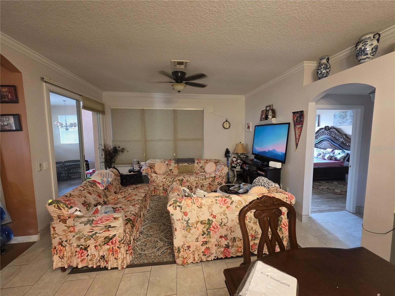 Image 9 of 24 For 322 Foxhill Court