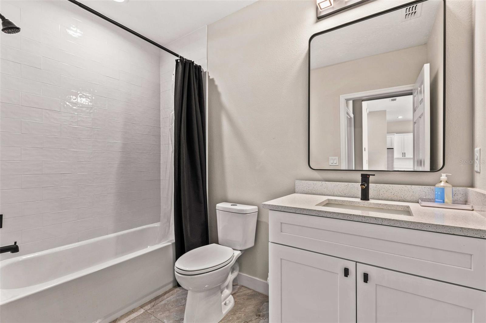 Image 11 of 21 For 1792 Villa Drive