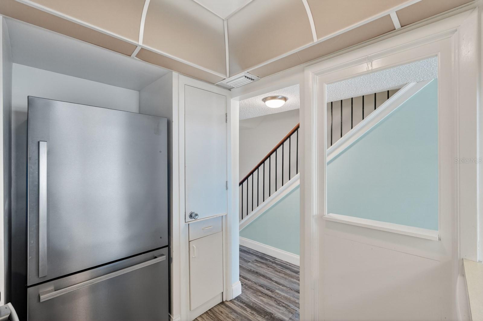 Image 12 of 36 For 4590 Atlantic Avenue 2610