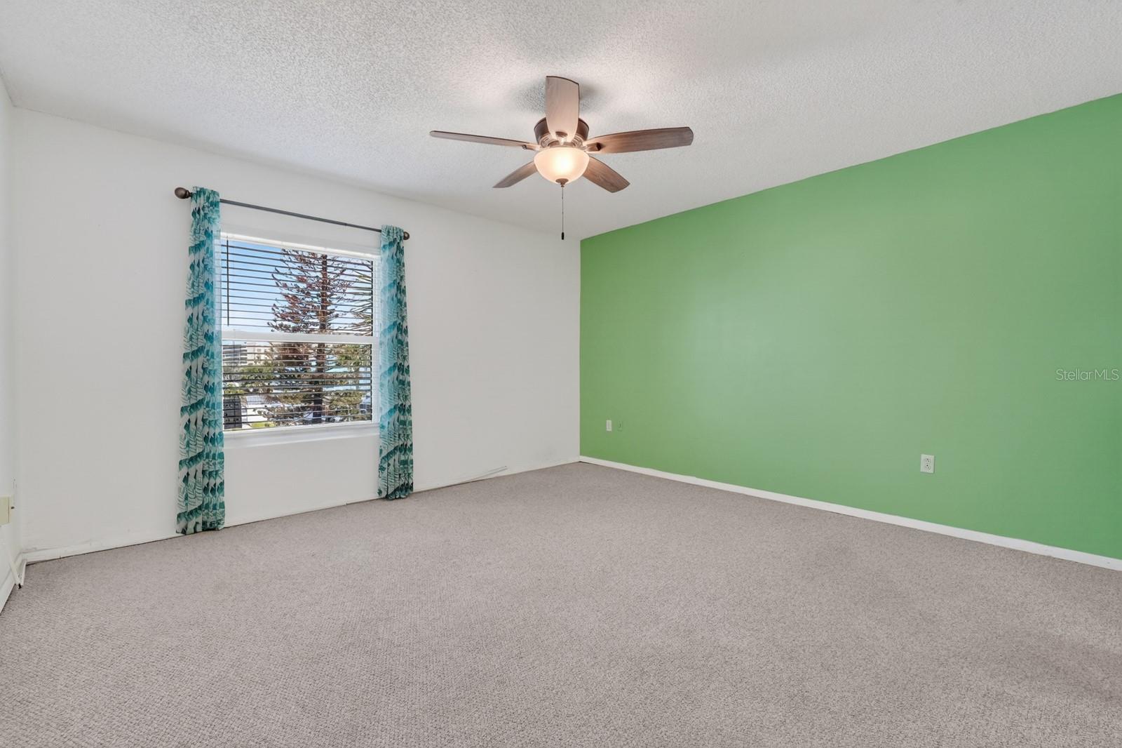 Image 19 of 36 For 4590 Atlantic Avenue 2610