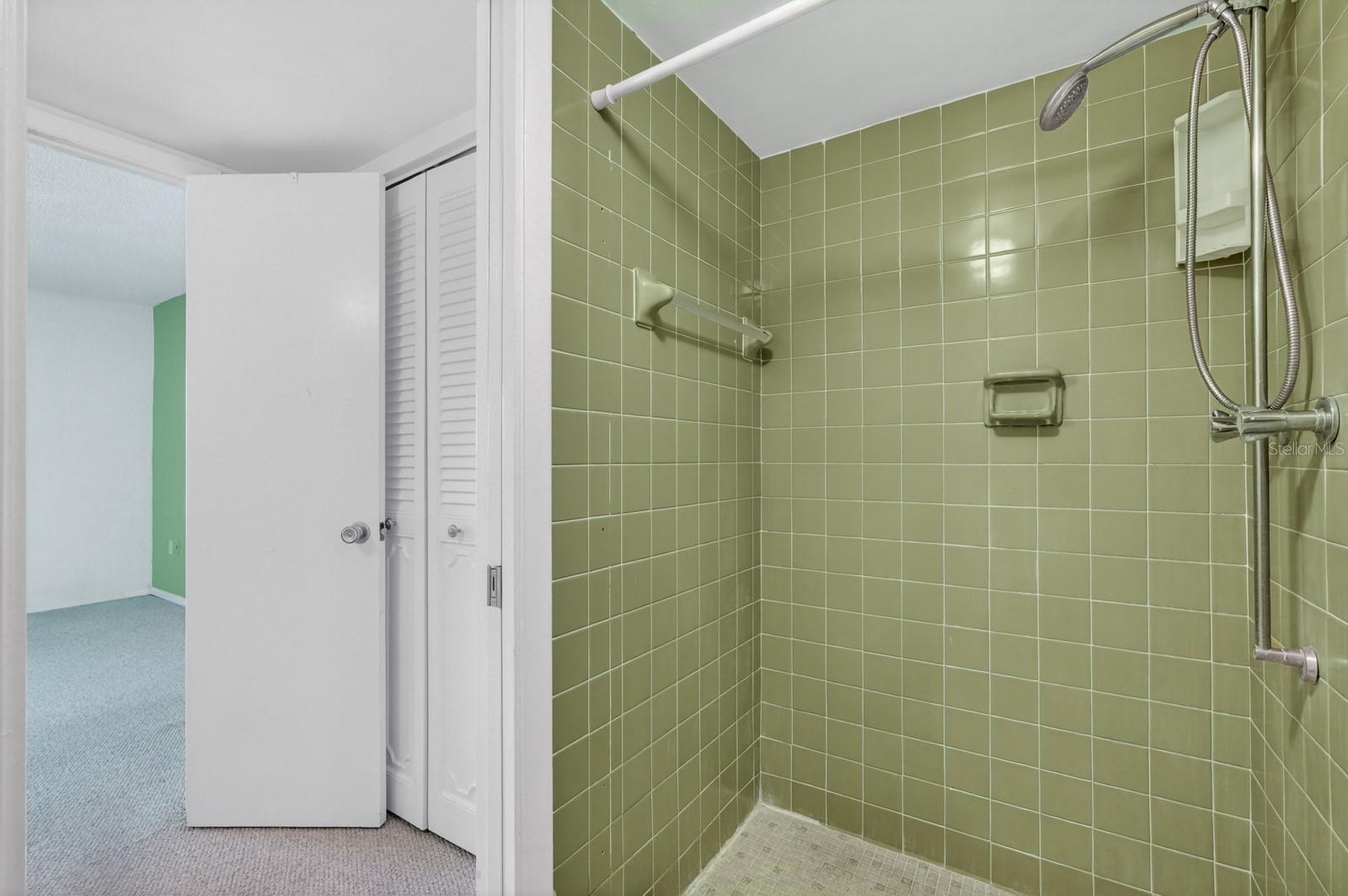 Image 23 of 36 For 4590 Atlantic Avenue 2610