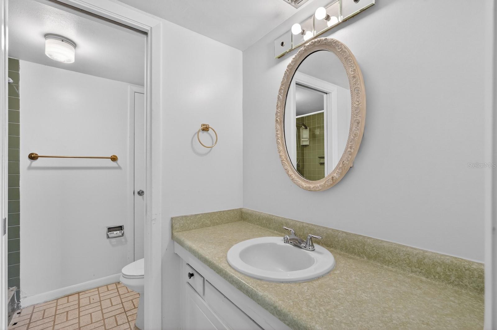 Image 24 of 36 For 4590 Atlantic Avenue 2610