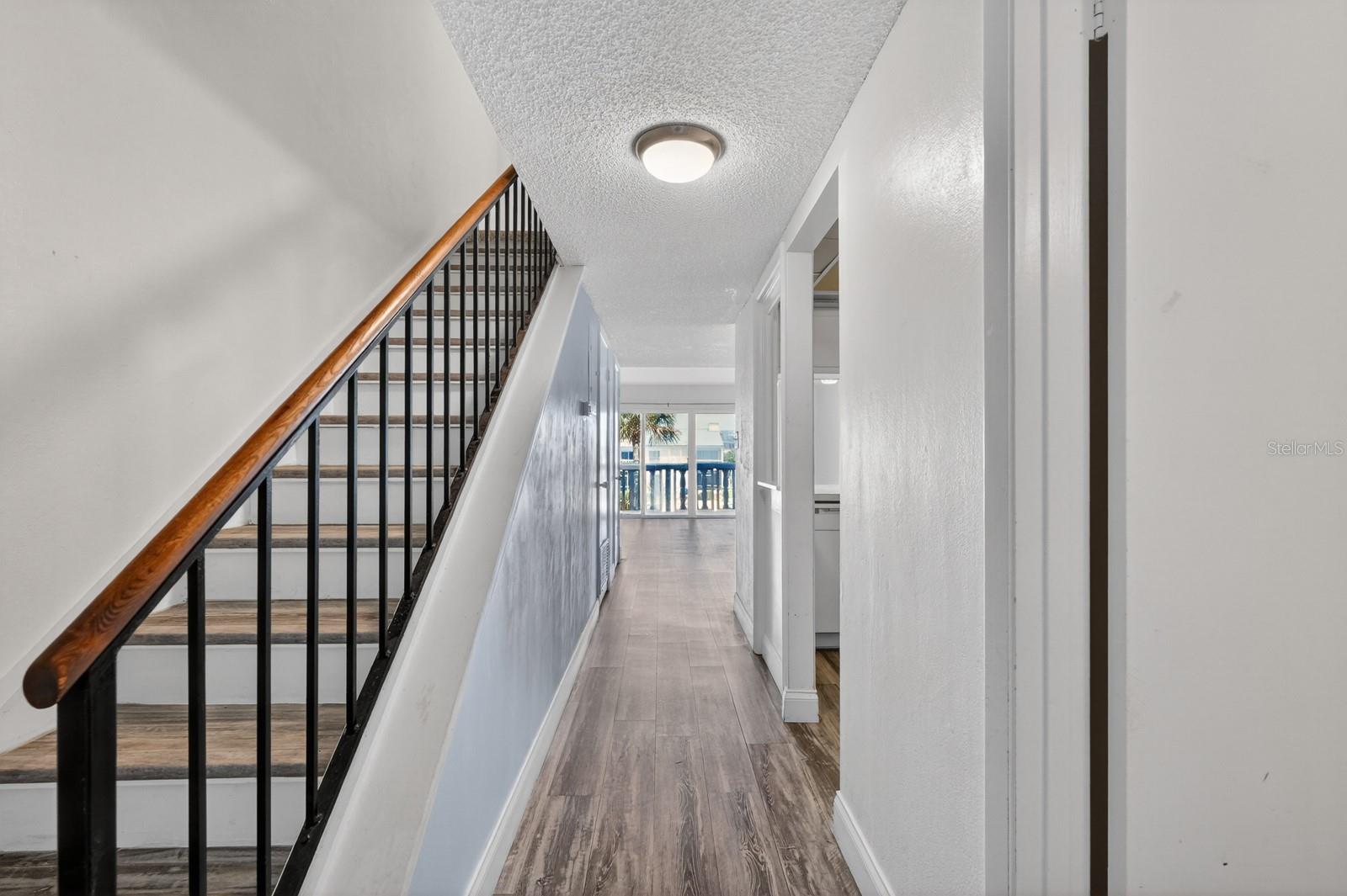 Image 6 of 36 For 4590 Atlantic Avenue 2610