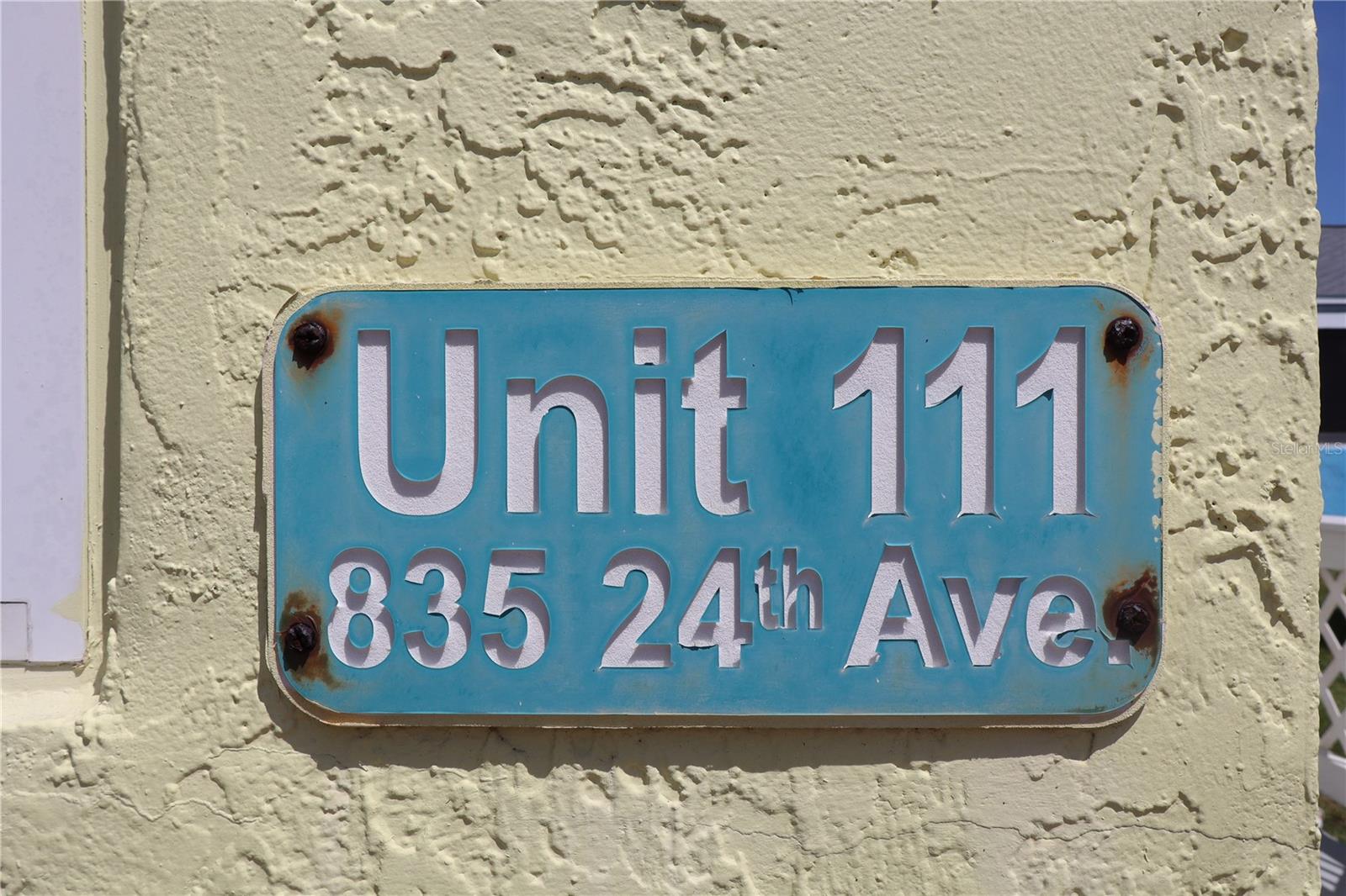 Image 18 of 22 For 835 24th Avenue 111