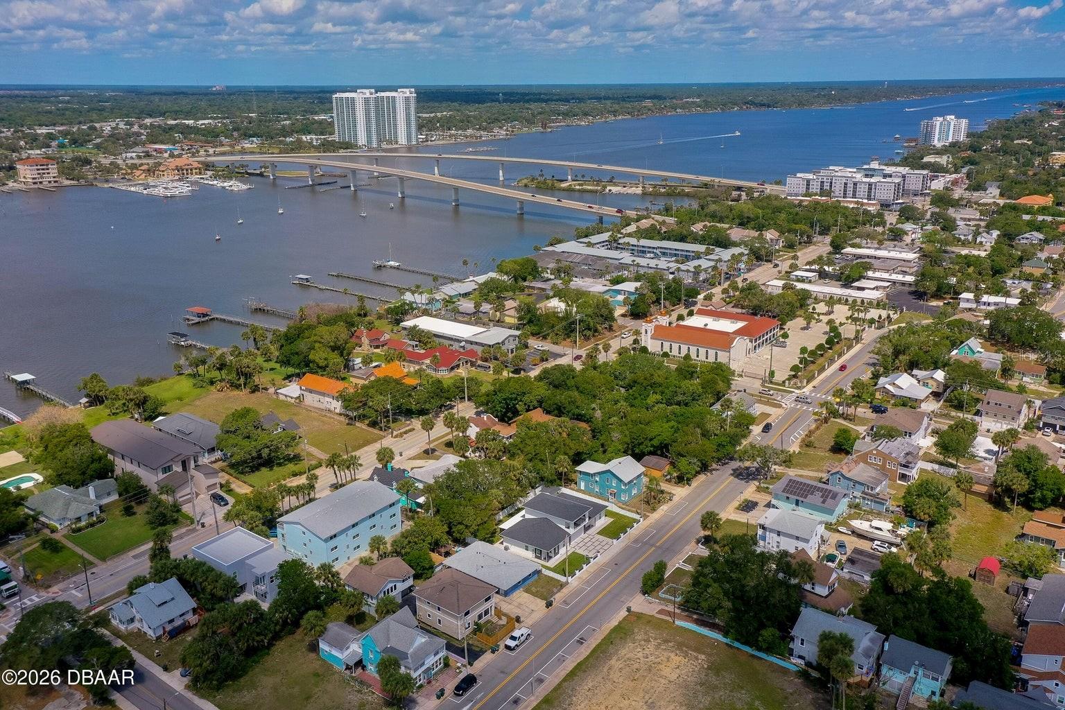 Image 45 of 50 For 243 Peninsula Drive