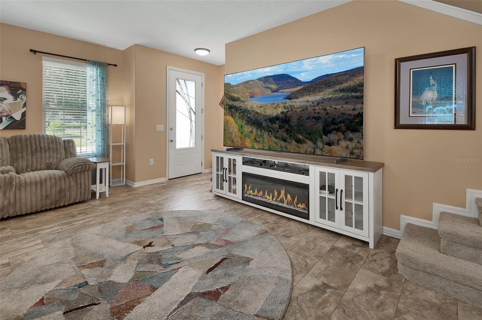 Image 4 of 66 For 337 Orchard Hill Street