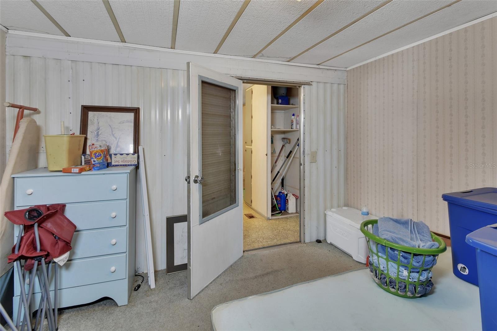 Image 14 of 39 For 45742 Ohio Street
