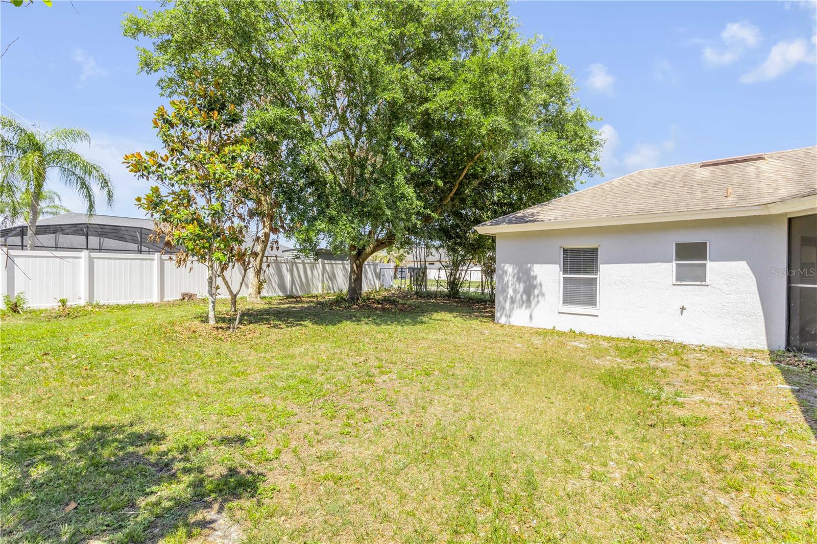 Image 42 of 44 For 20259 Melville Street