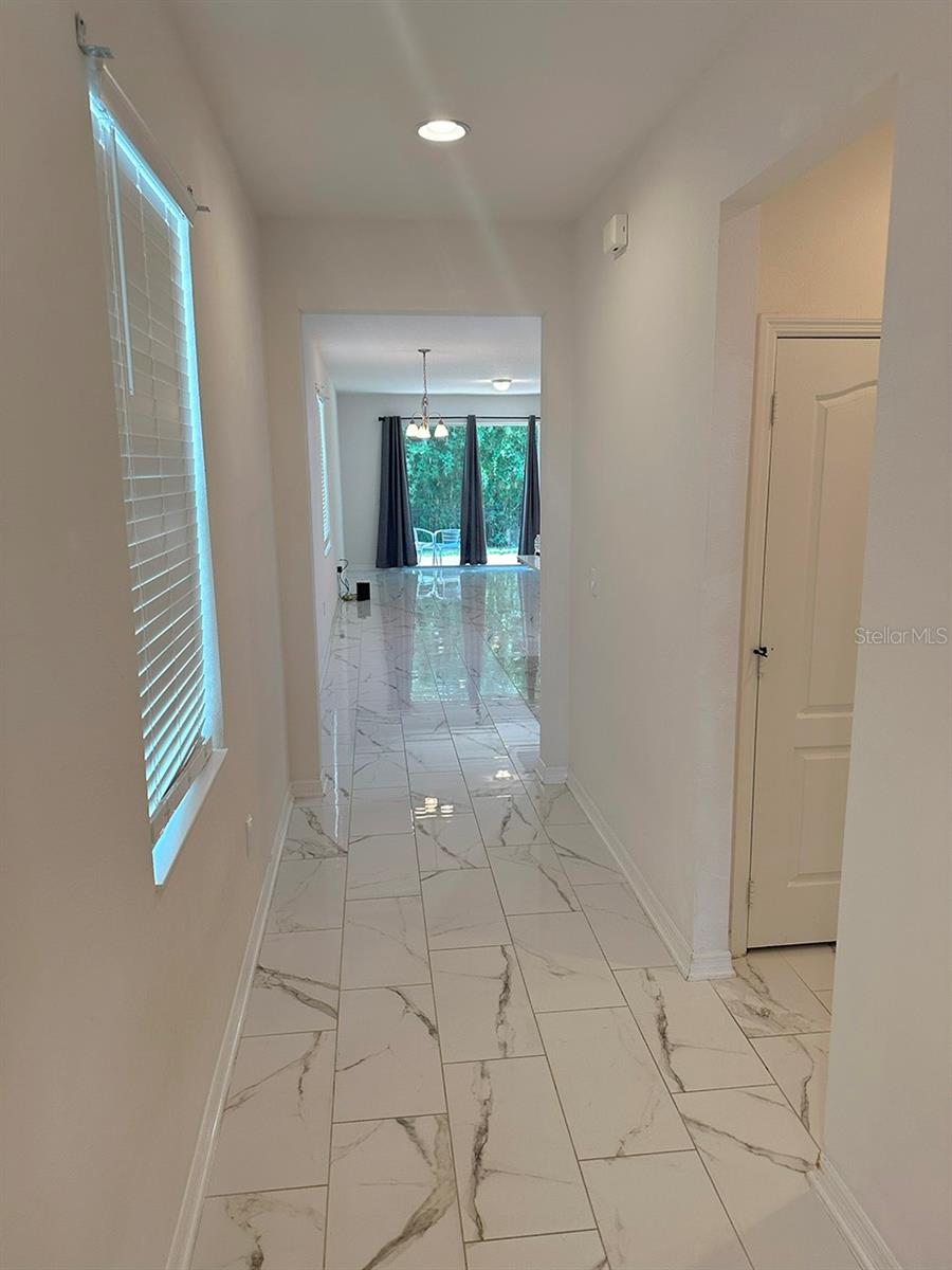 Image 7 of 10 For 8247 Bayliss Court