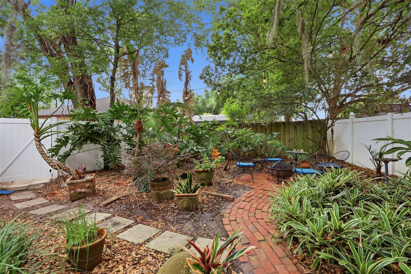 Image 42 of 50 For 4193 Conway Place Circle