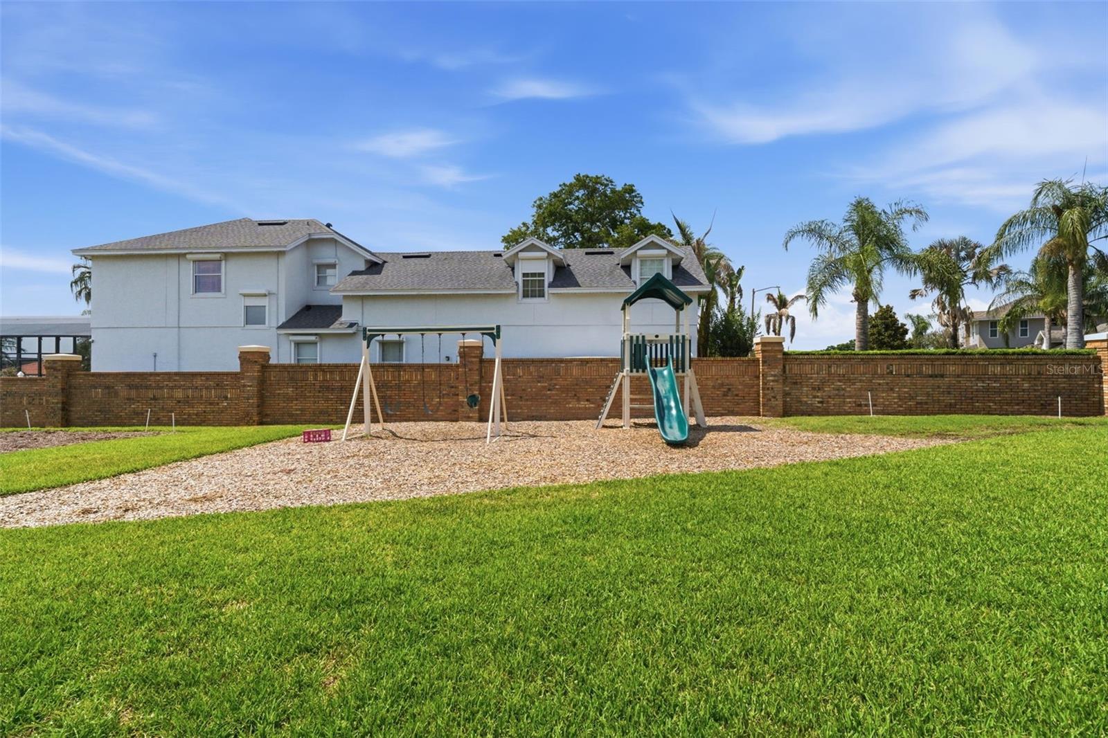 Image 6 of 50 For 4193 Conway Place Circle
